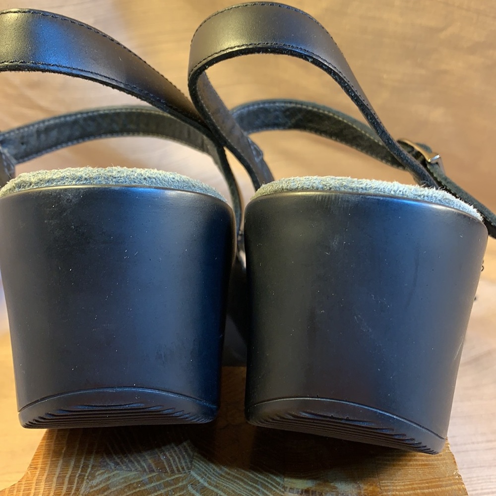 NWOT Leather sandals, adjustable never worn, comfy 3 - Picture 5 of 16